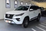 TOYOTA FORTUNER 4×2 AT